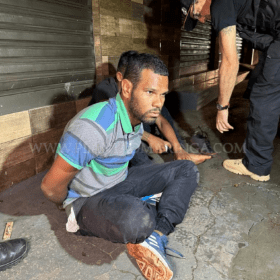 Fotos de Homem é preso em flagrante por posse ilegal de arma de fogo durante Operação em Sarandi 