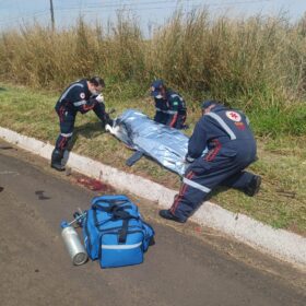 Fotos de Condutor é ejetado e morre durante capotamento em Maringá