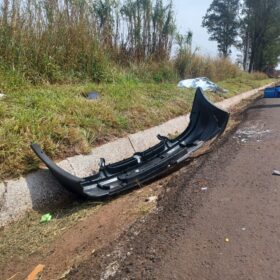 Fotos de Condutor é ejetado e morre durante capotamento em Maringá