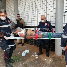 Fotos de Homem é esfaqueado pela esposa após se recusar ir ao bar em Maringá