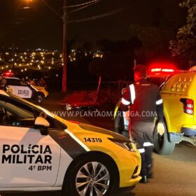 Fotos de Câmera registra homem sendo executado com 30 tiros na cabeça na frente do filho em Maringá