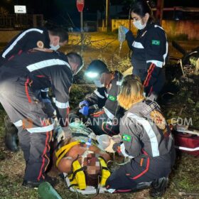 Fotos de Homem esfaqueado e agredido com tronco de árvore em Maringá morre no hospital  