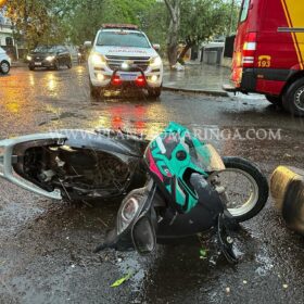 Fotos de Moça é intubada após grave acidente de trânsito em Maringá 