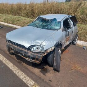 Fotos de Condutor é ejetado e morre durante capotamento em Maringá