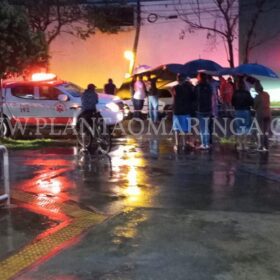Fotos de Pai e filha ficam feridos após batida entre moto e carro, em Maringá