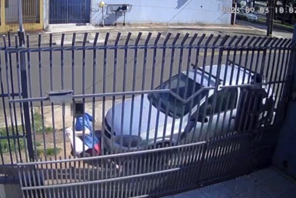 Fotos de Pai e filho escapam da morte após motorista supostamente bêbado invadir calçada em Maringá