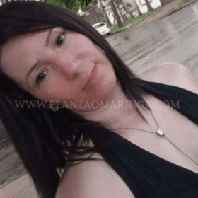 Fotos de Professora que morava em Maringá morre após ser arremessada de carro que capotou  