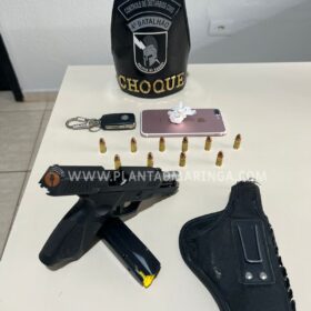 Fotos de Equipe do Pelotão de Choque prende homem com pistola em Maringá 