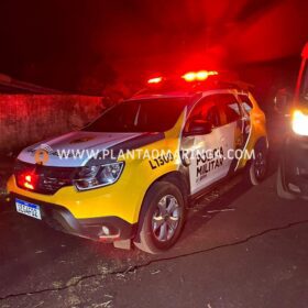 Fotos de Homem baleado em Maringá no fim de semana tenta assassinar ex-companheira após sair do hospital