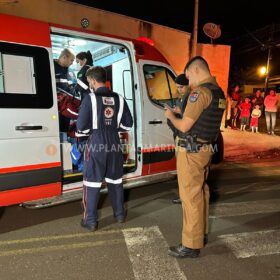 Fotos de Homem é socorrido com ferimentos graves após ser esfaqueado pela esposa em Sarandi 