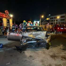 Fotos de Homem fica preso nas ferragens após acidente em Maringá