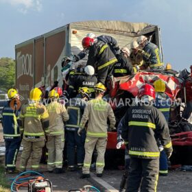 Fotos de Motorista morre após grave acidente na BR-376 em Marialva 