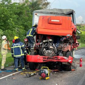Fotos de Motorista morre após grave acidente na BR-376 em Marialva 
