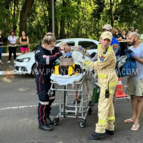 Fotos de Motociclista tem perna arrancada em acidente em Maringá