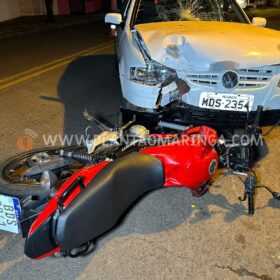 Fotos de Motorista invade a contramão, bate em motociclista em Maringá 