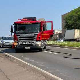 Fotos de Motorista perde controle da direção, invade pista contrária e colide em carro e caminhões em Sarandi