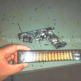 Fotos de Polícia Militar prende homem em tabacaria e apreende pistola com mira a laser e kit rajada em Maringá