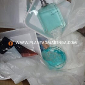 Fotos de Polícia prende três por venda de perfumes falsificados em Maringá 