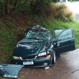 Fotos de Quatro pessoas morreram em um grave acidente na PR-466