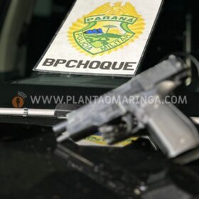 Fotos de Homem é encaminhado para Delegacia de Maringá após ser flagrado com arma de fogo