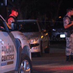 Fotos de Homem é executado com 13 tiros após ser chamado na porta de casa Maringá e suspeita é de crime passional 
