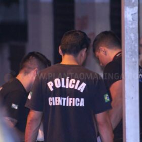 Fotos de Homem é executado com 13 tiros após ser chamado na porta de casa Maringá e suspeita é de crime passional 