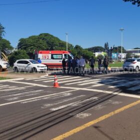 Fotos de Moça com patinete elétrico sofre traumatismo craniano após colisão com carro em Maringá 