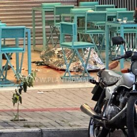 Fotos de Câmera registra homem sendo executado a tiros em Sarandi 