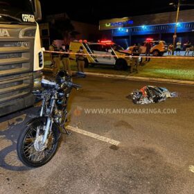 Motociclista morre ao bater em carreta estacionada em Maringá Foto 1 Fotos de Motociclista morre ao bater em carreta estacionada em Maringá