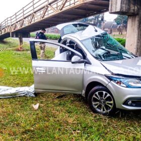 Fotos de Motorista morre ao bater em coluna de passarela em Maringá