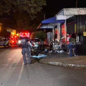 Fotos de Quatro pessoas foram baleados e duas morreram neste domingo em Sarandi