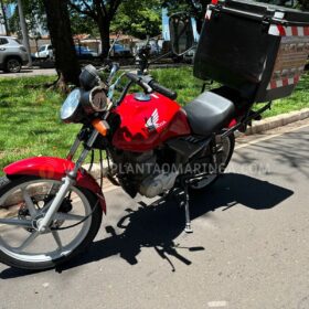 Fotos de Sorveteiro é intubado após ser atropelado por moto em Maringá 