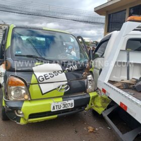 Fotos de Tragédia em Maringá: Motociclista morre após colisão com caminhão 