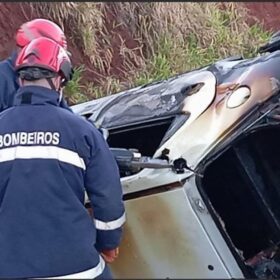 Fotos de Três pessoas morreram carbonizadas após acidente na região