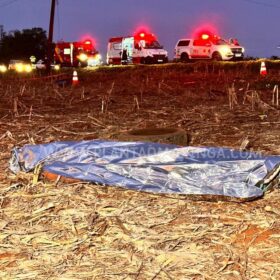 Fotos de Um adolescente morreu e duas sofreram ferimentos graves após carro com queixa de furto capotar 