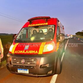 Fotos de Um adolescente morreu e duas sofreram ferimentos graves após carro com queixa de furto capotar 