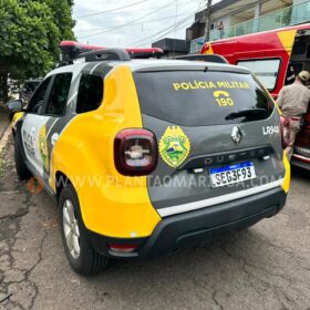 Fotos de Vídeo mostra ex-marido arrastando mulher com carro em Maringá 