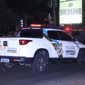 Fotos de Cinco criminosos investigados por vários homicídios morreram em confronto com a PM em Maringá 