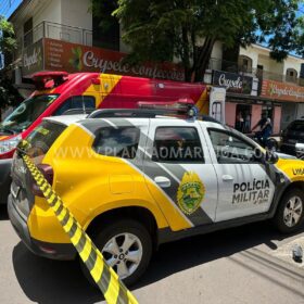 Durante fuga da polícia, motociclista é intubado após bater contra carro em Sarandi Foto 1 Fotos de Durante fuga da polícia, motociclista é intubado após bater contra carro em Sarandi