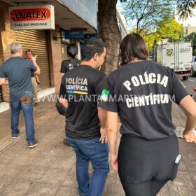 Fotos de Homem mata namorada estrangulada em hotel, liga e se entrega à polícia em Maringá