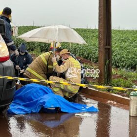 Fotos de Jovem morre em acidente a caminho do cemitério em Sarandi