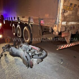 Fotos de Motociclista morre após bater na traseira de carreta estacionada em Maringá