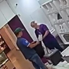 Fotos de VÍDEO: Homem armado se passa por cliente e rouba vários celulares em shopping Maringá