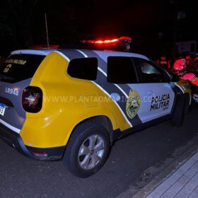 Fotos de Câmera flagra jovem sendo baleado por ladrões durante tentativa de roubo em Maringá 