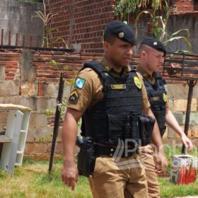Criminosos invadem residência matam mulher e atiram contra companheiro dela Foto 1 Fotos de Criminosos invadem residência matam mulher e atiram contra companheiro dela