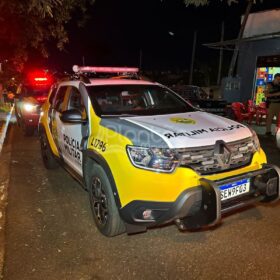 Fotos de Jovem é executado a tiros e mulher é baleada em praça na zona sul de Maringá