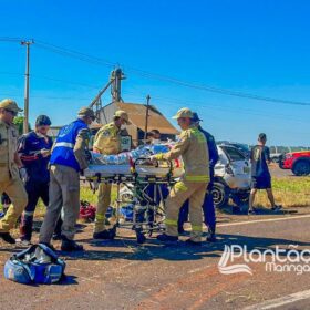 Fotos de Motorista é socorrido de helicóptero após ser ejetado de veículo em capotamento