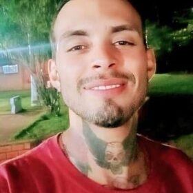 Fotos de Na véspera do aniversário jovem de 24 anos é executado a tiros