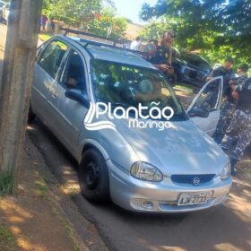 Fotos de Choque apreende escopeta calibre 12 e roupas utilizada em execução em Maringá
