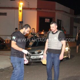 Fotos de Adolescente é morto e outro baleado durante atentado a tiros em conveniência em Maringá  